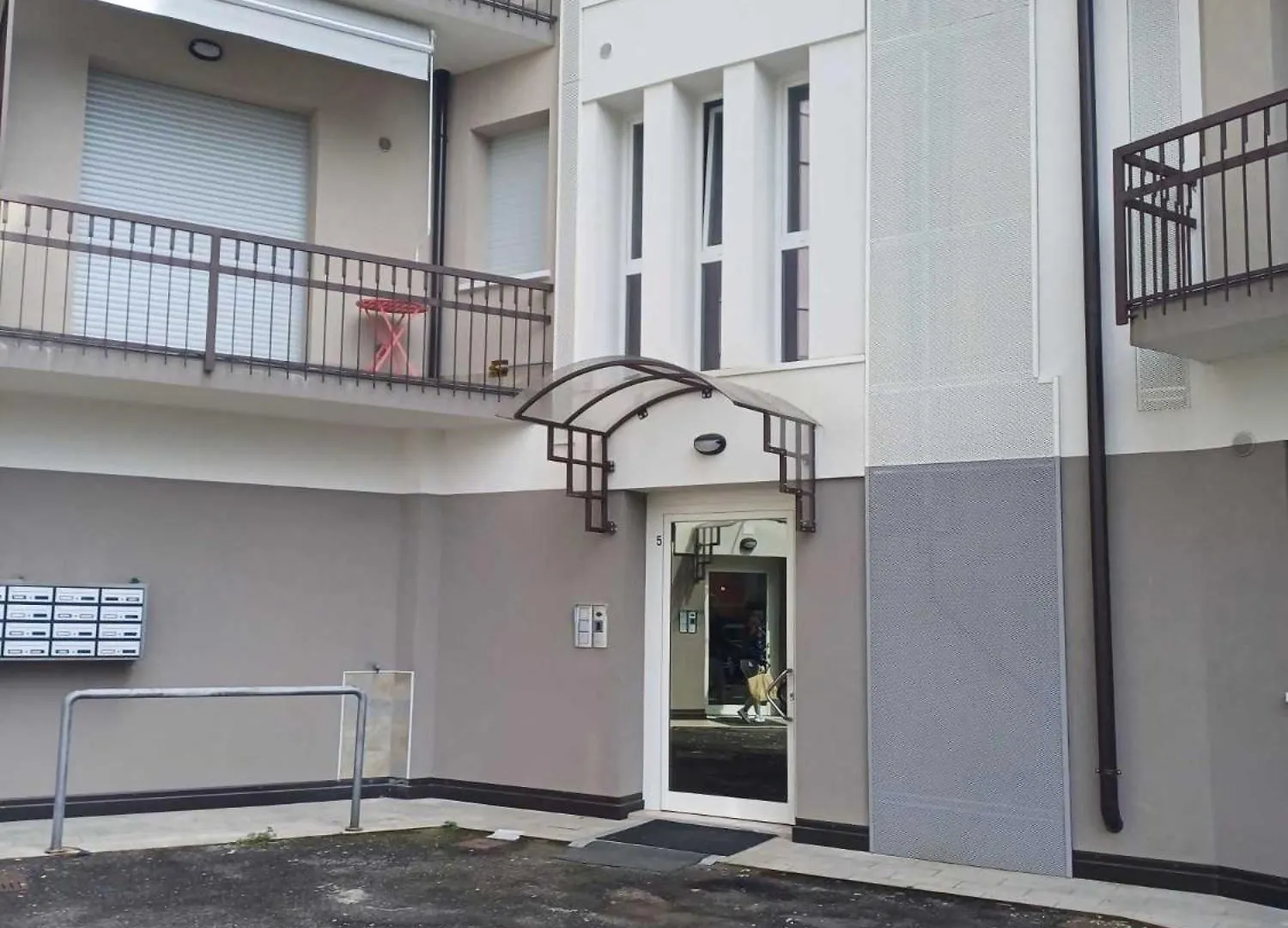 Apartmán Dimora Paola - Garda - Centro Con Parcheggio- Ac